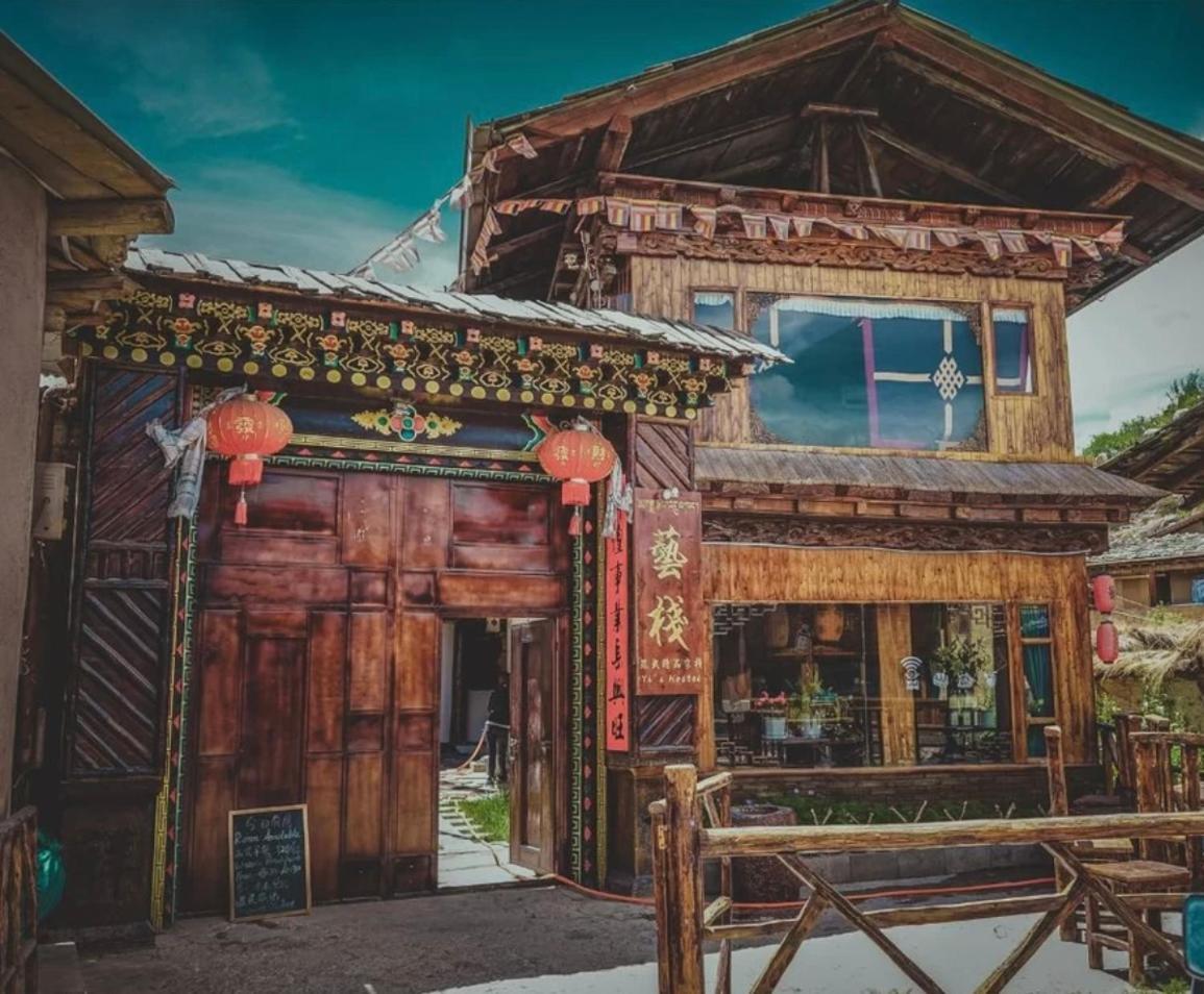 Yi'S Hostel Shangri-La Exterior foto